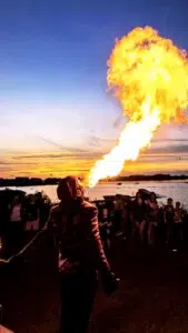 Fire-breather Nuno Show