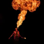 Wat Is De Beste Tijd Van Het Jaar Voor Een Vuurshow?: Het Complete Antwoord door Vuurspuwer Nuno